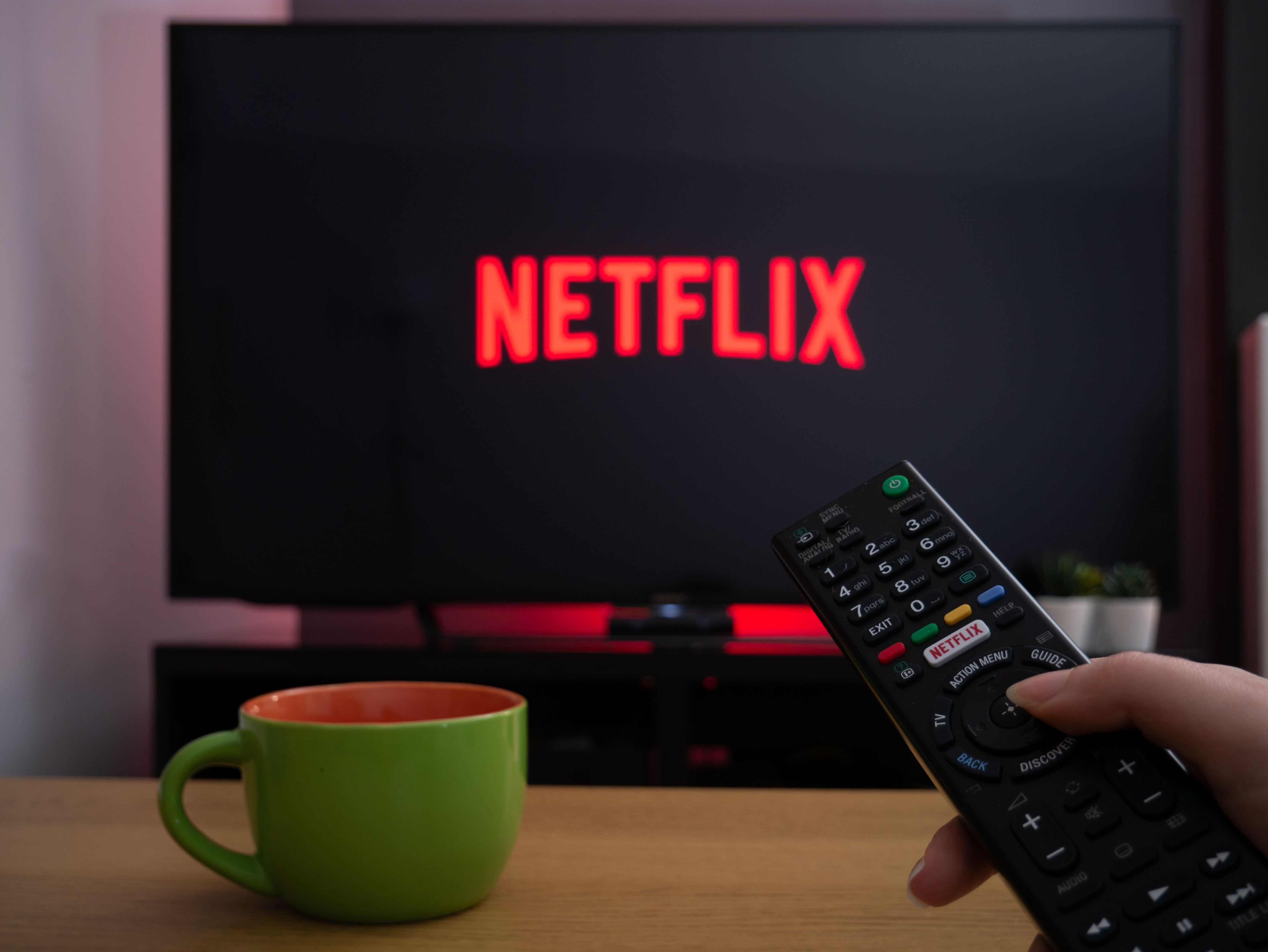Los 29 códigos secretos para ver películas y series ocultas en Netflix